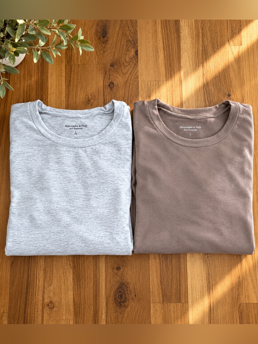 Abercrombie & Fitch A&F Essentials Long Sleeve Tees – 2 Pack – Size L